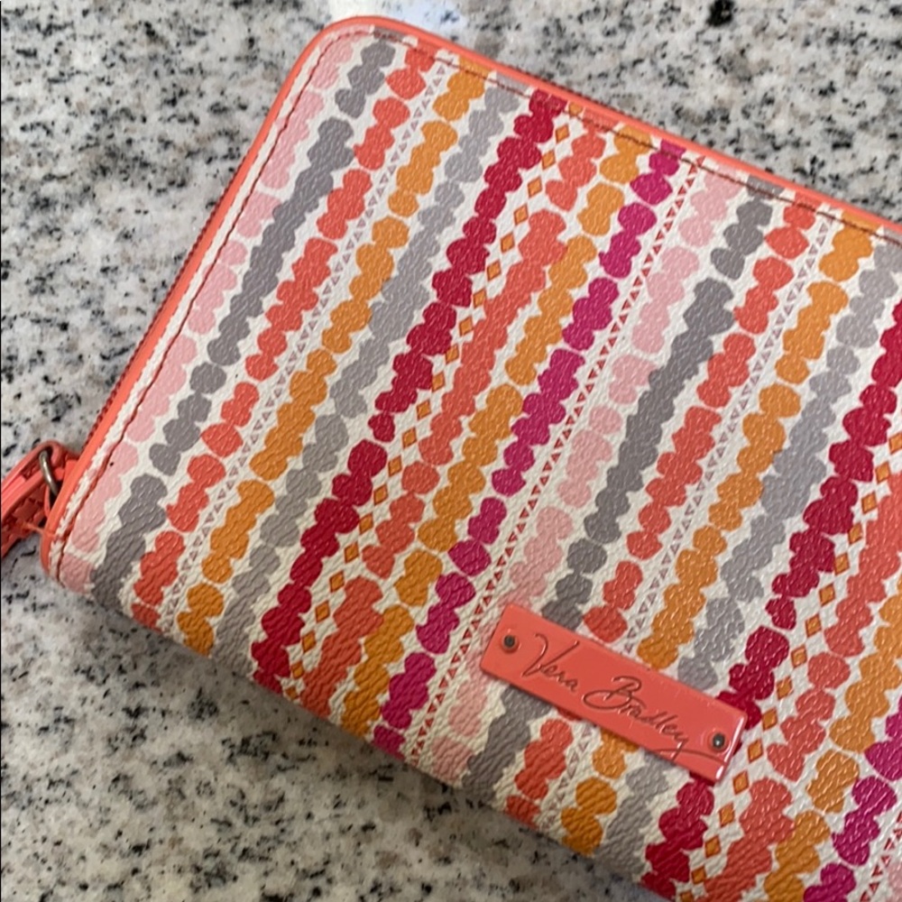 Vera Bradley Waller Wristlet (fits smartphone)
